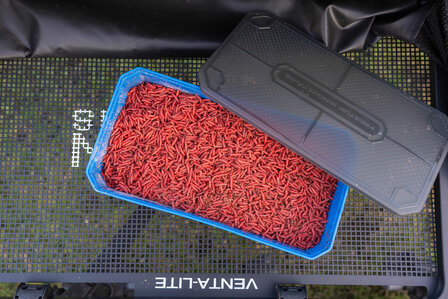 Preston Bait Tub 6pt